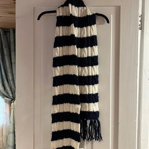 Knit Scarf